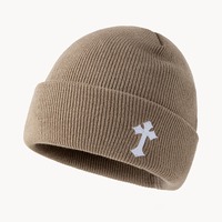 Gorro de punto personalizado con puño, con logo, al por mayor, estilo gótico con cruz, cálido para invierno, para deportes al aire libre, transpirable, impermeable, gorro tipo calavera