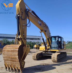 Gebruikt CAT 330 graafmachine met vooraf geïnstalleerde hamerlijnen, geschikt voor sloop- en wegwerkzaamheden - Product Image 1