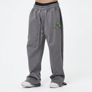 Pantalon large gris pour homme, décontracté, taille élastique, en polyester mi-lourd, respirant, infroissable, délavé à l'acide, teint uni, style tissé, idéal pour l'été - Product Image 1
