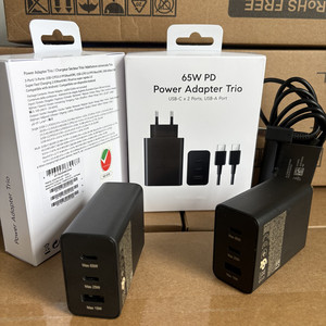 Adaptador de Corriente USB C PD T6530 de 65W de la <span class=keywords><strong>Mejor</strong></span> Calidad, Trio con 3 Puertos TIPO C, <span class=keywords><strong>Cargador</strong></span> de Carga Súper Rápida <span class=keywords><strong>para</strong></span> <span class=keywords><strong>Samsung</strong></span> S22 S23 S24 S25 S26 - Product Image 3