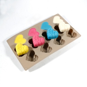 Molde de Silicona de 12 Cavidades con Forma de Corazón Agrietado para Hornear y Hacer Chocolate, Herramienta Flexible Antiadherente para Decoración de Pasteles - Product Image 5