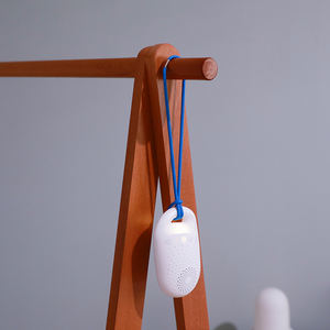 Máquina de Ruido Blanco, Luz Nocturna para Bebés, Ayuda para Dormir, Máquina de Sonido Portátil para Bebés y Niños - Product Image 1