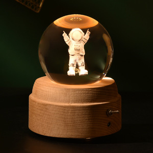 Cristal en bois gravé 3D transparent créatif <span class=keywords><strong>pour</strong></span> boîte à musique boule <span class=keywords><strong>Cadeau</strong></span> de Saint Valentin <span class=keywords><strong>pour</strong></span> <span class=keywords><strong>sa</strong></span> petite amie ou son nouveau-né - Product Image 4