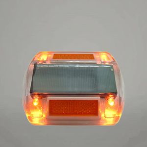 Lampe solaire d'avertissement de <span class=keywords><strong>trafic</strong></span> de goujon de route IP68 haute intensité prismatique réfléchissante 600m Distance visuelle Tunnel en plastique lumière solaire - Product Image 2