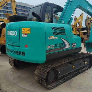 Excavatrice Kobelco SK75-8 d'occasion avec godet de 0,4 m³ pour travaux de terrassement agricole et municipal - Product Image 5