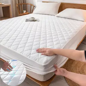 New Arrival Diamond Check Quilted Mattress Cover Warm Soft Microfiber Fabrics Single Size Quilted Waterproof Fitted Sheet