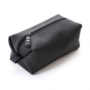 Sac de voyage sportif en polyester avec fermeture éclair, organiseur de voyage, échantillon gratuit de cosmétiques - Product Image 1