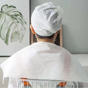 Asciugamano <span class=keywords><strong>per</strong></span> <span class=keywords><strong>parrucchieri</strong></span> <span class=keywords><strong>usa</strong></span> <span class=keywords><strong>e</strong></span> <span class=keywords><strong>getta</strong></span> monouso asciugamano <span class=keywords><strong>per</strong></span> capelli in tessuto non tessuto da barbiere <span class=keywords><strong>per</strong></span> salone di bellezza - Product Image 4