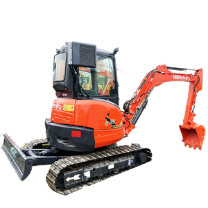 Excavatrice Kubota U35 d'occasion de haute qualité certifiée CE EMC |   Mini-pelleuse d'occasion de 3,5 tonnes avec moteur Eaton et boîte de vitesses - Product Image 1