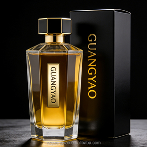 <span class=keywords><strong>Flacon</strong></span> de <span class=keywords><strong>parfum</strong></span> hexagonal de haute qualité, <span class=keywords><strong>flacon</strong></span> de <span class=keywords><strong>parfum</strong></span> <span class=keywords><strong>vide</strong></span> de luxe <span class=keywords><strong>avec</strong></span> vaporisateur, emballage personnalisé de boîte cadeau haut de gamme - Product Image 4