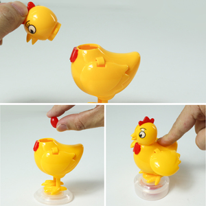 <span class=keywords><strong>Mini</strong></span> <span class=keywords><strong>distributeur</strong></span> en plastique en gros, jouet poulet qui pond des œufs avec des bonbons - Product Image 3