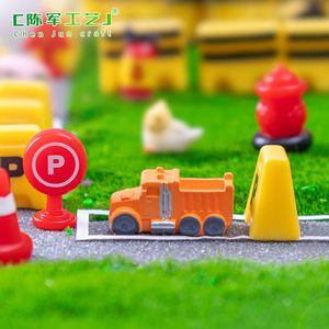 Accessori in resina decorativa per Micro-paesaggio auto/veicolo segno/paesaggio tavolo di sabbia in miniatura scena piccoli ornamenti - Product Image 3