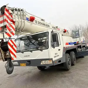 شاحنة رافعة هيدروليكية متداخلة مستعملة ZOOMLION Qy50V 50 tons للبيع