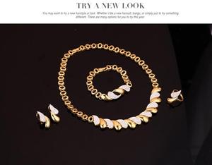 Новый 4 шт., женские, модные, роскошные, Саудовской Аравии, 18K, позолота, Дубайский с украшением в виде кристаллов Свадебные подарок в африканском стиле; Свадебный комплект ювелирных изделий - Product Image 3