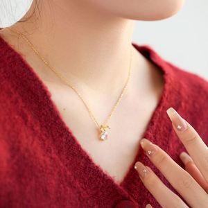 Collar con Colgante de Cristal con Diseño Elegante de Dylam, Joyería Fina de Plata S925 Chapada en Oro de 18K, Cadena de Eslabones con Signo Zodiacal Conejo - Product Image 3