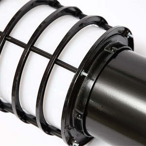 Bornes lumineuses à led solaires pour jardin extérieur en aluminium étanche pour cour et pelouse - Product Image 6