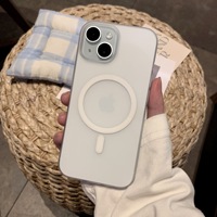 Coque de téléphone magnétique transparente mate givrée antichoc avec chargeur sans fil compatible avec iPhone 16 15 Pro Max et 16 Plus
