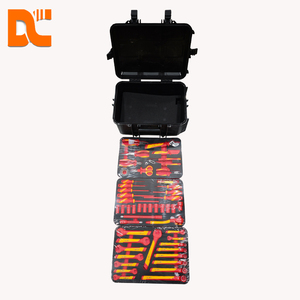 Set di Attrezzi per Elettricisti VDE Isolati 49 Pezzi 1000V Alta Tensione, Kit di Riparazione Elettrica Domestica Personalizzato OEM con <span class=keywords><strong>Cacciaviti</strong></span> Isolati - Product Image 3