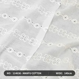 Tissu de dentelle en broderie suisse 100% coton avec trous