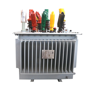 Fonte da fábrica Distribuição de eletricidade padrão Óleo trifásico do transformador de tensão imerso 400v a 230v intensifique o transformador - Product Image 1