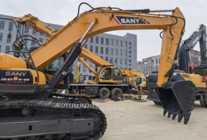 Excavadora usada de gran oferta de alta calidad Excavadora pesada Sany SY365H con excelentes condiciones en almacén a la venta - Product Image 6