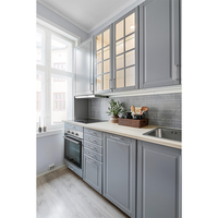 Ensemble d'armoires de cuisine modulaires classiques américaines, armoires modulaires personnalisées avec vitrine murale en verre pour appartement