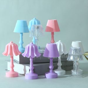 Creative Flower Shape Night Light, 3D Decorative <b>Table</b> Lamp for Home Decor, Romantic Mood Light for Birthday Gift - Product Image 4