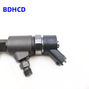 0445110511 Diesel Common Rail Brandstofinjector 0 445 110 511 0445110537 0445110533 Voor Bosch Iveco - Product Image 2