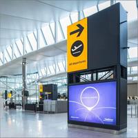 Panneau mural modulaire avec lettres LED réglables pour la signalisation et la publicité aéroportuaire, étanche IP65