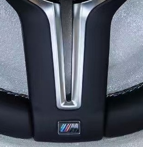 Volant sport en cuir de la série M amélioré pour les modèles F30, F20, F10, F05, série F, <span class=keywords><strong>E70</strong></span>, E90, E80 et E91. - Product Image 4