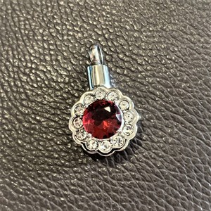 Paslanmaz çelik güneş çiçek <span class=keywords><strong>birthstone</strong></span> urn kolye kül kolye ayçiçeği hatıra bellek <span class=keywords><strong>birthstone</strong></span> kremasyon kristal kül u - Product Image 6