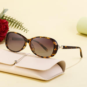 ดีแอล ดี 7520 แว่นกันแดดทรงวงรีสำหรับผู้หญิงกรอบโลหะ TAC เลนส์ยูวี 400 ป้องกันแสงแดดคลาส 2 สีดำ C1C3C4C5C9 - Product Image 2