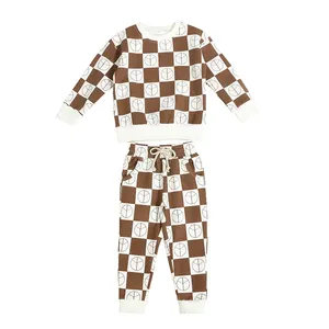 Benutzer definierte Logo Stickerei Kinder Boutique Kleidung Gemütliche Französisch Terry 95% Bio-Baumwolle Kleinkind Baby Kleidung Set Jungen Trainings anzüge