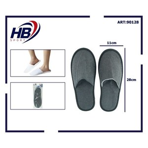 Set de Regalo Cultural y Turístico, Pantuflas de Tela Gris - Product Image 3