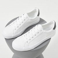Baskets en toile tendance pour hommes, chaussures décontractées en cuir unisexe à semelle vulcanisée, prix bas, modèle haut de gamme