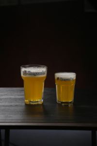 แก้วเบียร์ขนาดยักษ์พร้อมพิมพ์โลโก้แก้วเบียร์ <span class=keywords><strong>Hoegaarden</strong></span> ราคาถูก - Product Image 6