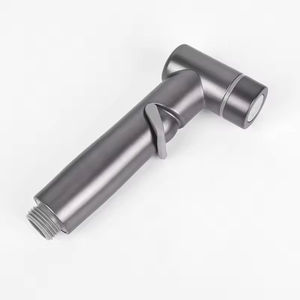 Chasseur d'eau de haute qualité en acier inoxydable pour salle de bain et toilettes, avec une entrée et deux sorties. Ensemble de dispositifs de pulvérisation pour siège de toilette - Product Image 4