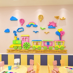 Haute qualité pas cher coloré petit Train dessin animé 3d acrylique autocollant mural pour garçon enfants <span class=keywords><strong>chambre</strong></span> école décoration murale - Product Image 4