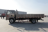 Camions légers chinois de 5 tonnes et 8 tonnes, Sinotruk Howo 4x2, mini camion diesel léger pour le transport de marchandises