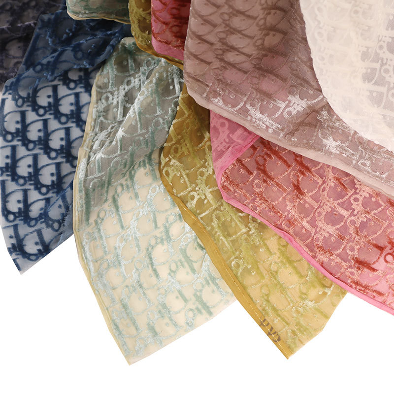 Высококачественные гладкокрашеные класса люкс сжечь Письмо печати Шелковый вискоза бархатная ткань для платья