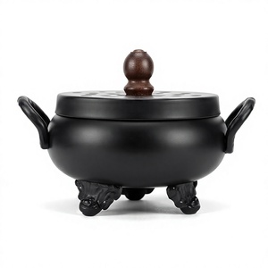 Encensoir en fer noir mat, forme chaudron, avec deux poignées, couvercle perforé et bouton en bois, idéal comme cadeau - Product Image 1