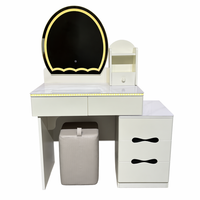 Direkt vom Hersteller Moderner MDF-Klapp-Schminktisch mit LED-Beleuchtungsspiegel Wandmontierter Schlafzimmer-Schminktisch Frisiertisch