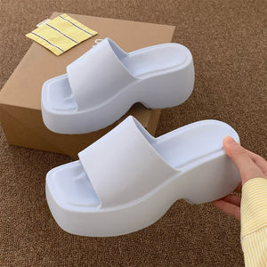 XIXITIAO 신상품 여성용 8cm 웨지 슬리퍼 패션 두꺼운 밑창 비치 샌들 여름 미끄럼 방지 EVA 휴가용 슬리퍼 - Product Image 5