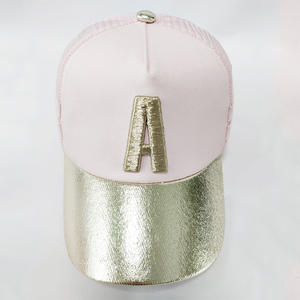 قبعة شمسية للأولاد والبنات، قبعة شبكية للحماية من الشمس بـ 6 ألواح قابلة للتعديل، مسامية ومقاومة للماء، 100% قطن بنمط حروف - Product Image 2