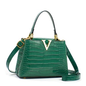 Newest High Quality Pu Leather Handbags Trendy Fashion Latest Luxury Designer Tote Bags Women's Shoulder Bags - Product Image 5