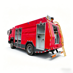 Camion de pompiers HOWO 4x4 8 tonnes à mousse et eau, 300 CV, LHD/RHD, neuf - Product Image 1