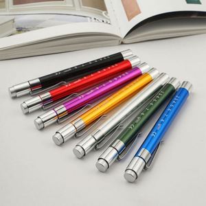 Lampe torche LED médicale portable et légère en plastique, outil de poche pour premiers secours, lampe d'inspection pour les yeux, le nez, les dents, l'otoscope, lampe d'oreille - Product Image 2