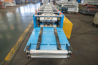 Machine de fabrication de goujons en métal pour cloisons sèches FORWARD Machine de formage de rouleaux en acier à canal C