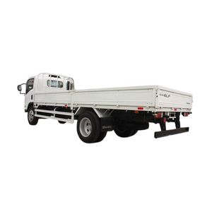 Camion léger Isuzu 700P, moteur diesel, 15 tonnes, conduite à gauche - Product Image 2