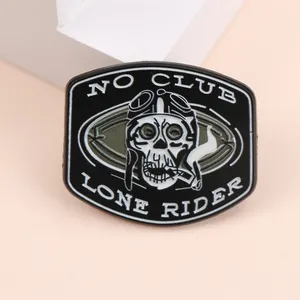 Shmik Punk Fumer Crâne avec Lettres NO CLUB LONE RIDER Émail Métal Drôle Pins Broches Badges Sac À Dos Vêtements DIY Patch - Product Image 3
